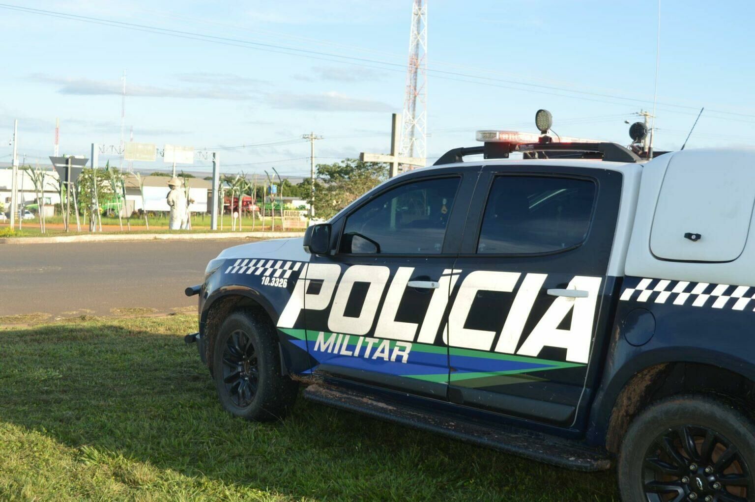 Imagem de compartilhamento para o artigo Jovem com extensa ficha criminal é preso durante Operação Divisa da Polícia Militar em Sonora da MS Todo dia